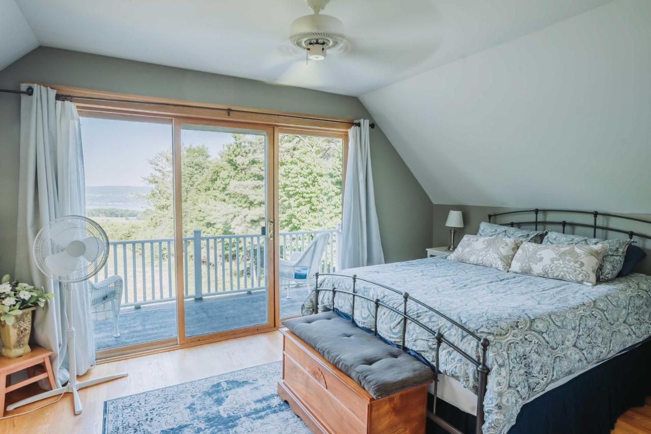 Lake-View Home With Pool In Hammondsport! Exterior foto